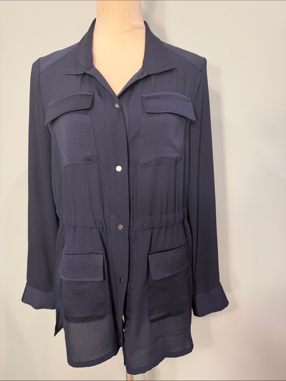 Chicos Navy Utility top -Lightweight shirt/blouse Size 4/6 (Chicos size 0)